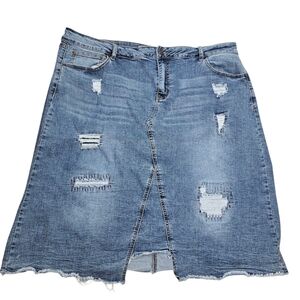 C Est. 1946 Distressed Denim Midi Skirt In 24W
